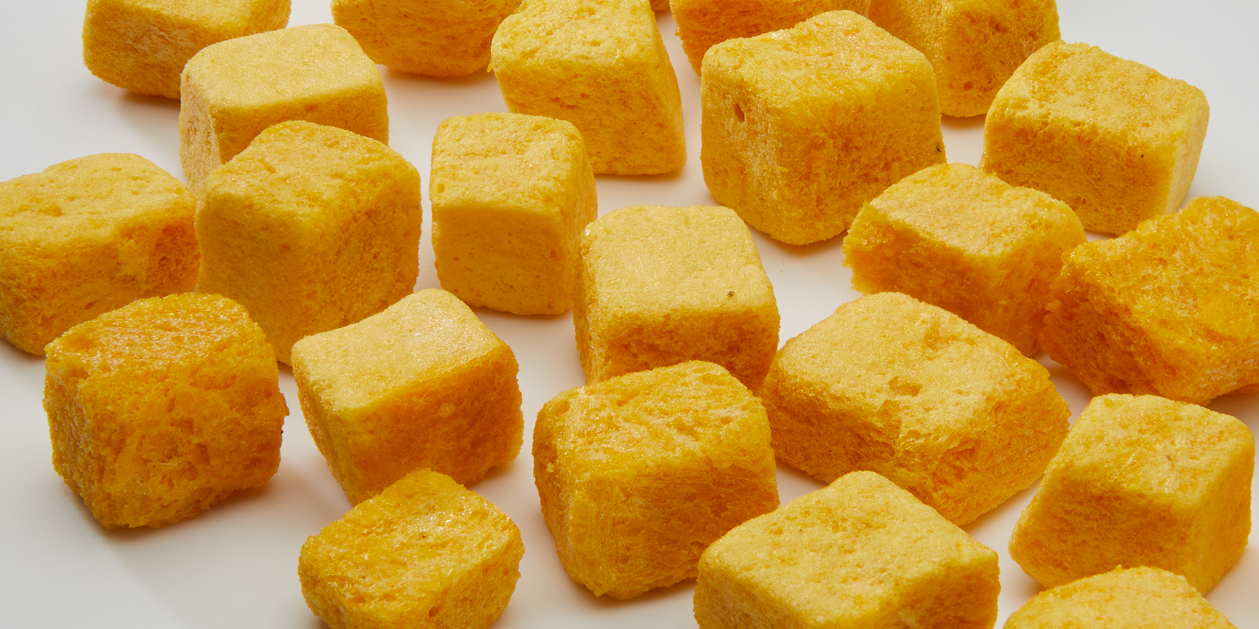 Freeze-dried cubes